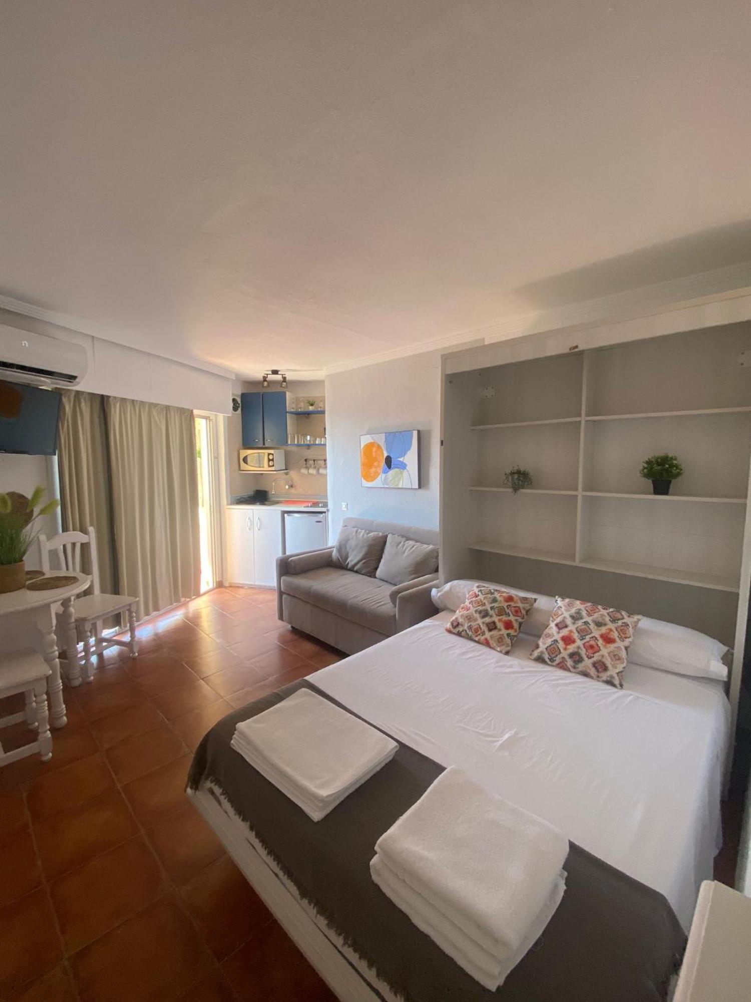 Apartamentos Benalmadena Toni Exterior foto